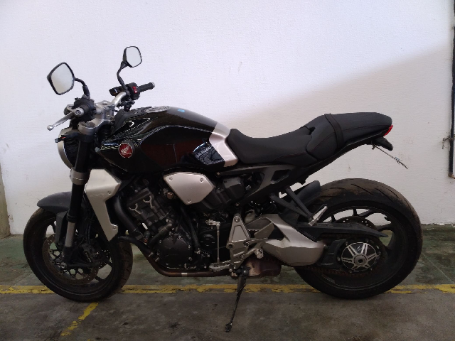 HONDA CB 1000R 2020 / 2021