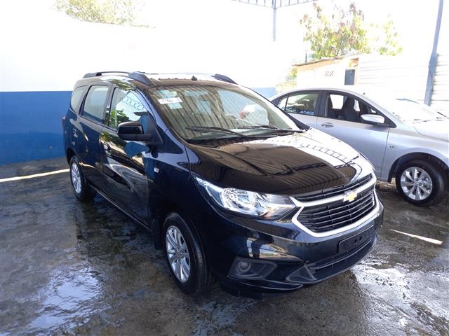 SPIN 1.8L MT LT 2021/2022